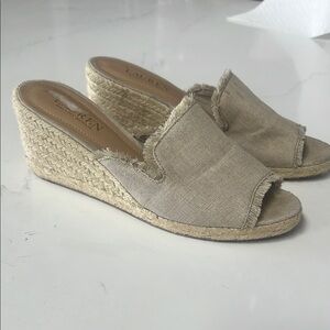 Ralph Lauren Beige Sandals 8.5